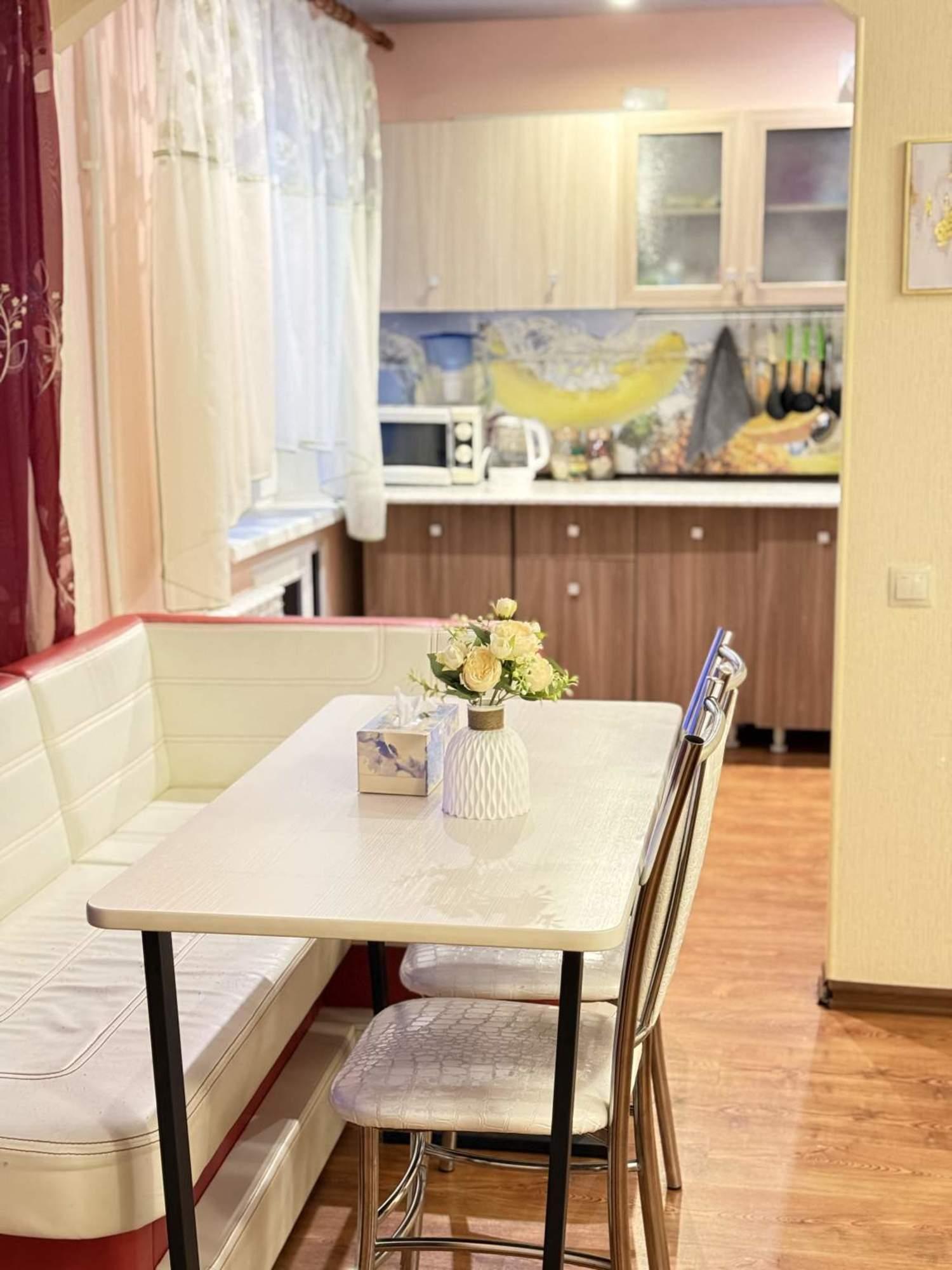 Сдать квартиру за 4 800 рублей на Горького площадь, д.7а