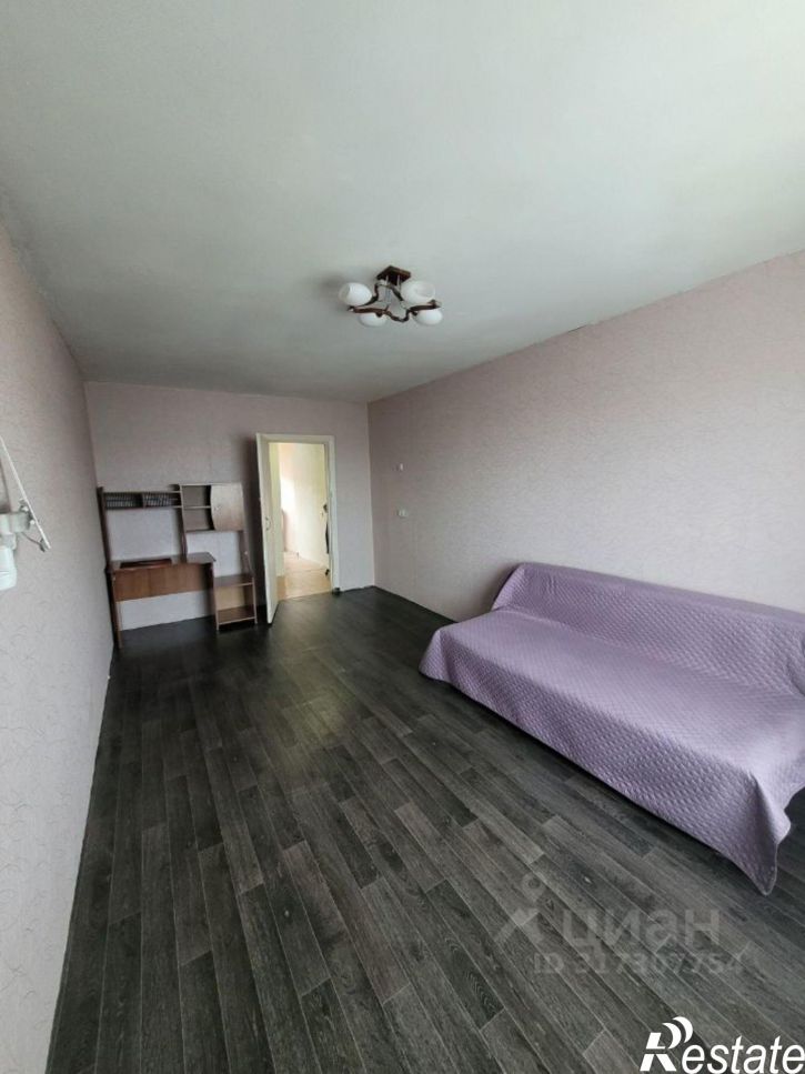 3-комн квартира улица Зайцева, 27 к3,  д. 27 к3