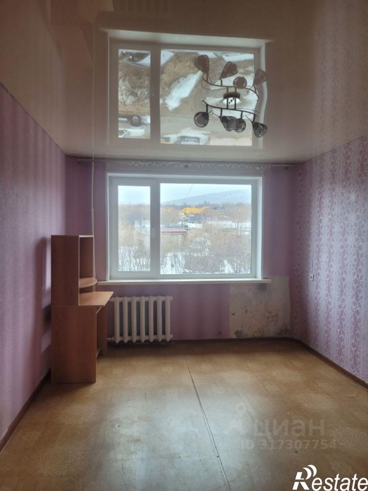 3-комн квартира улица Зайцева, 27 к3,  д. 27 к3