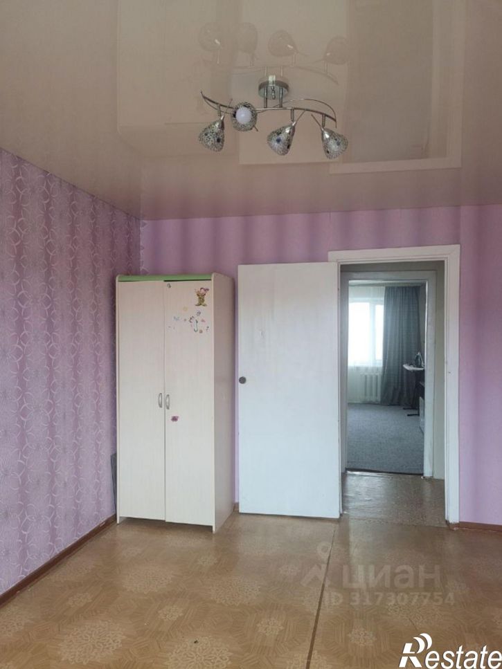 3-комн квартира улица Зайцева, 27 к3,  д. 27 к3
