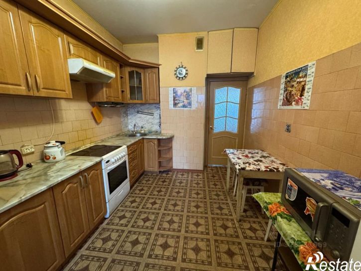 3-комн квартира Портовая улица, 31/12,  д. 31/12