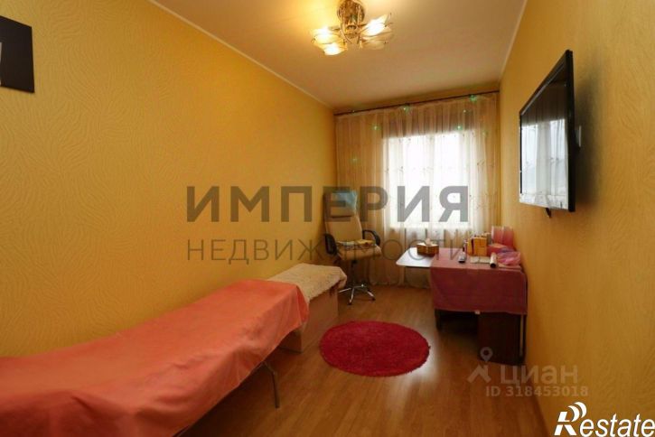 3-комн квартира улица Гагарина, 28,  д. 28