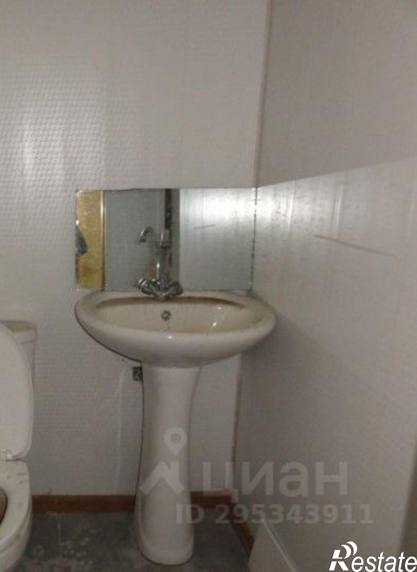 Купить помещение свободного назначения за 5 176 160 рублей на переулок Лукса, 15А