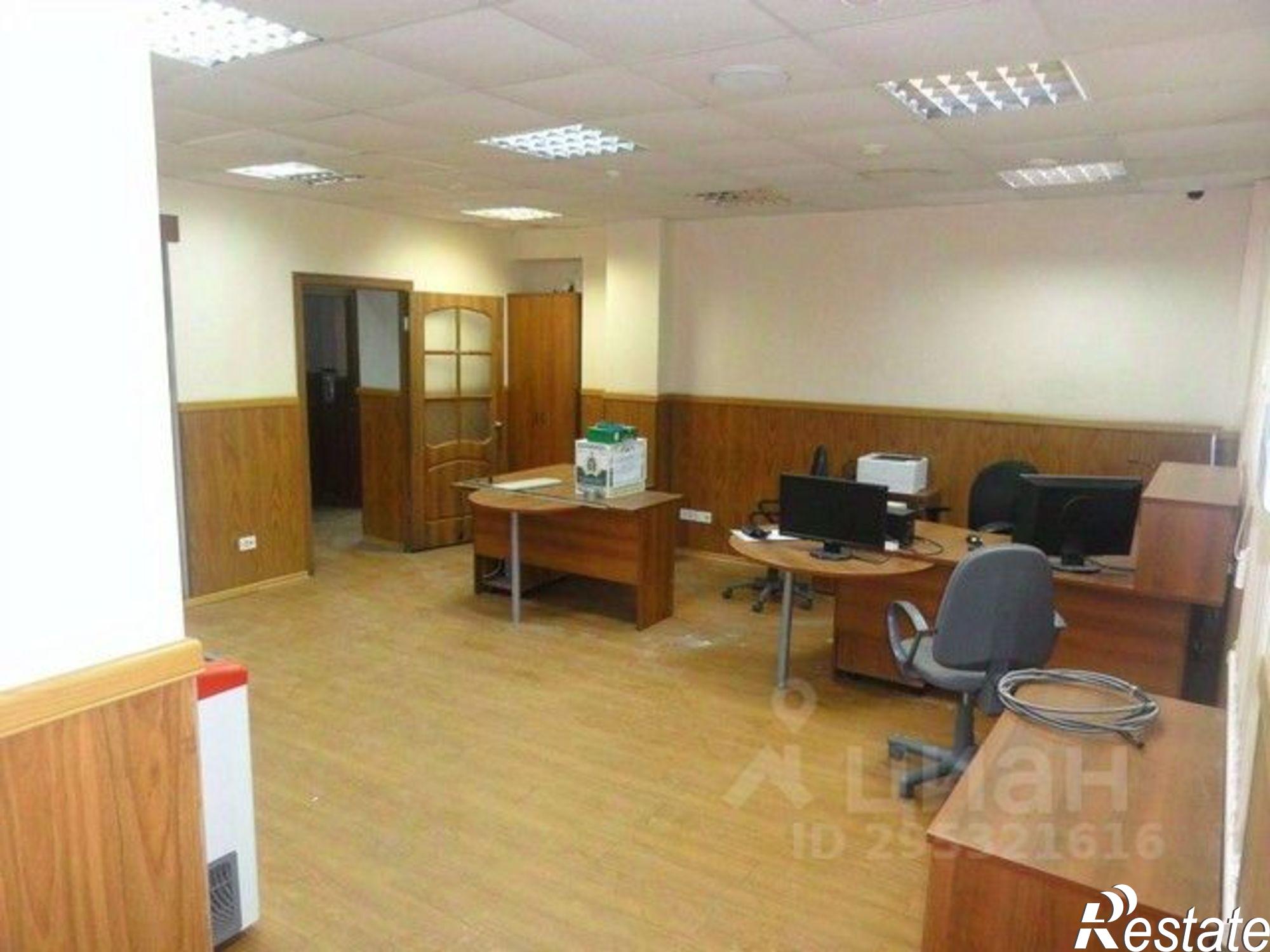 Купить помещение свободного назначения за 30 167 200 рублей на переулок Лукса, 8