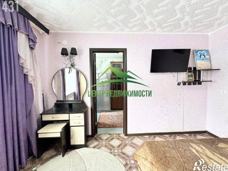 Комната ул Полярная, 21,  д. 21