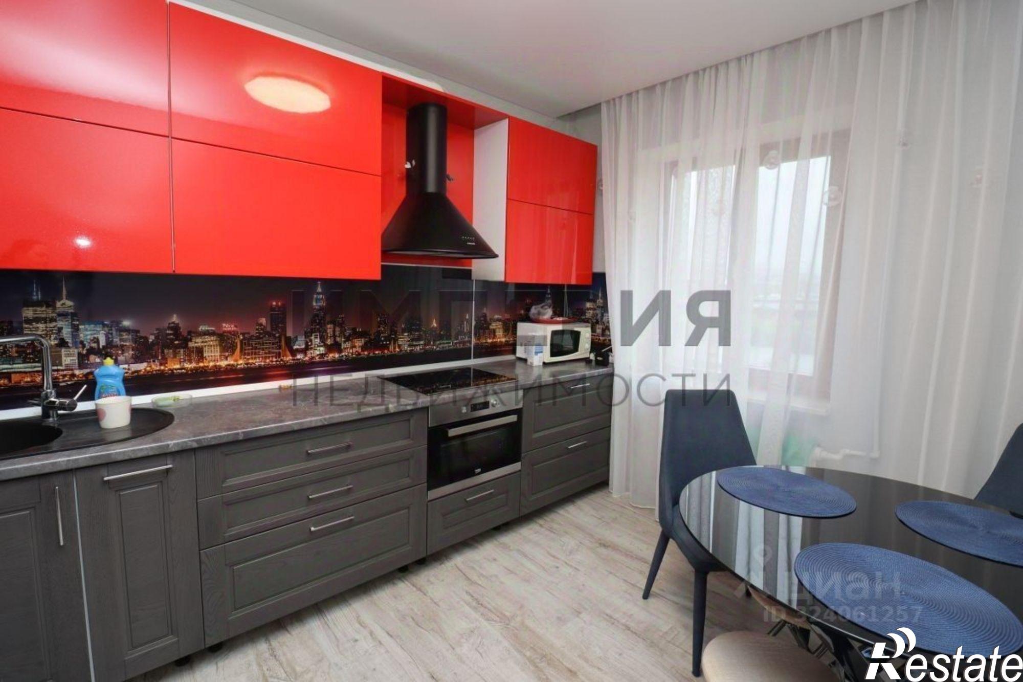 Сдать квартиру за 70 000 рублей на ул Берзина, 4 2