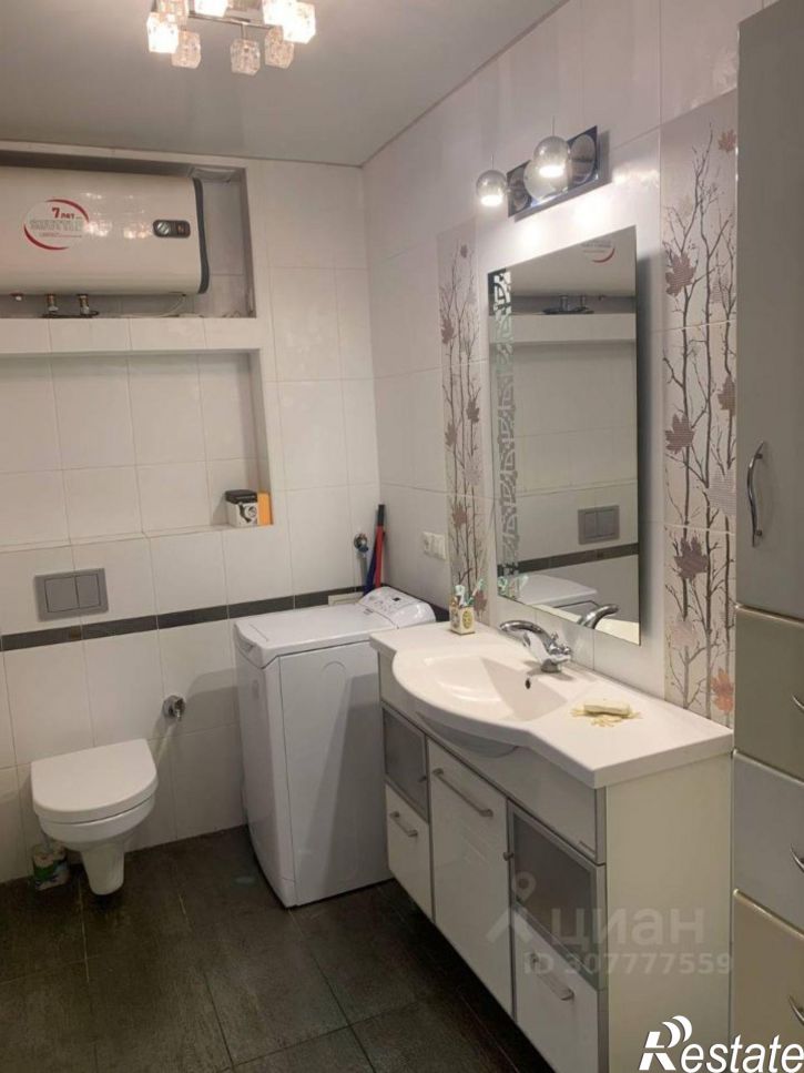 3-комн квартира ул Портовая, 3,  д. 3