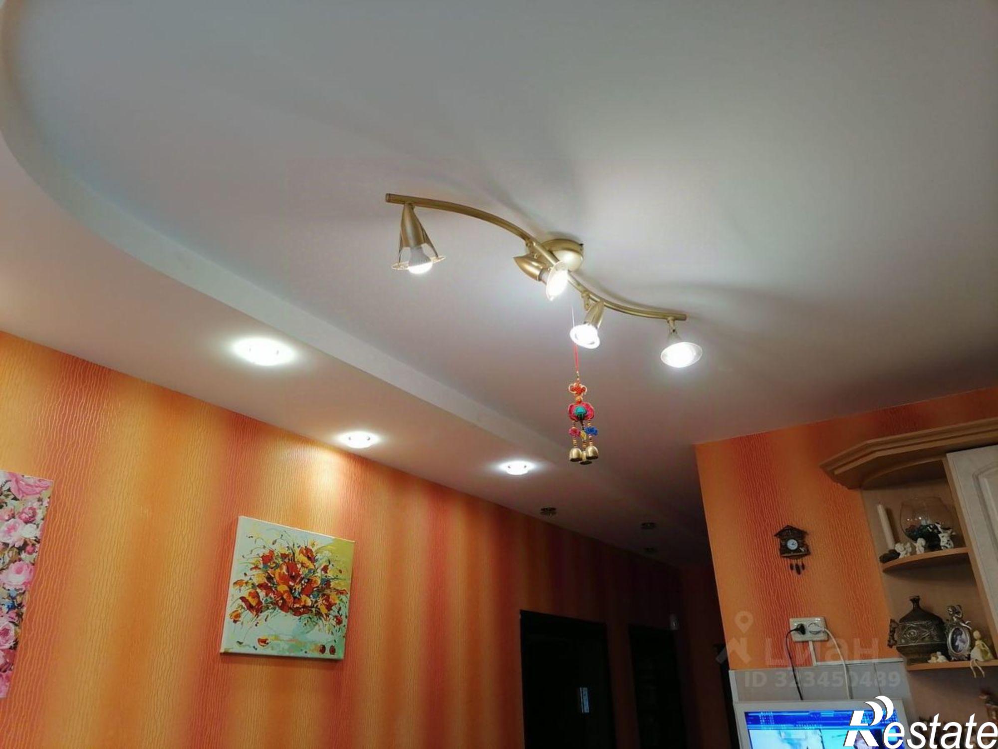 Купить квартиру за 9 900 000 рублей на ул Скуридина, 3