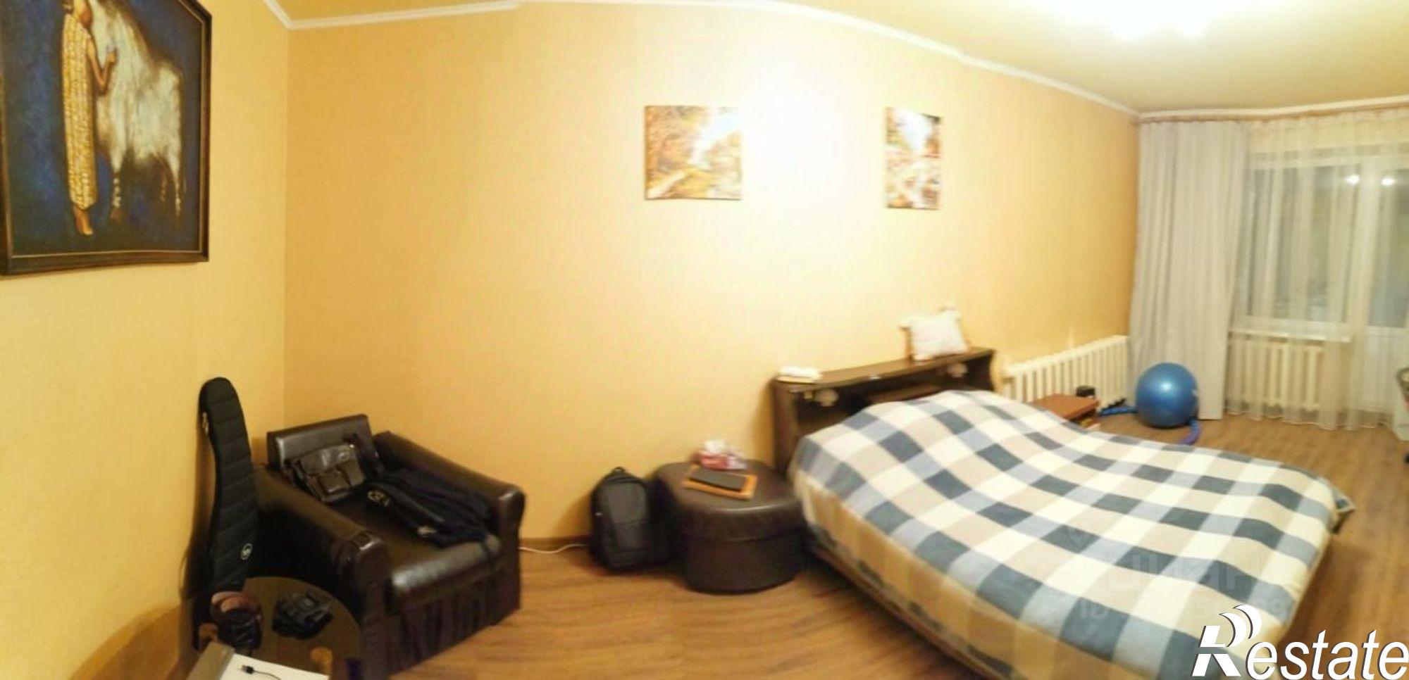 Купить квартиру за 9 900 000 рублей на ул Скуридина, 3