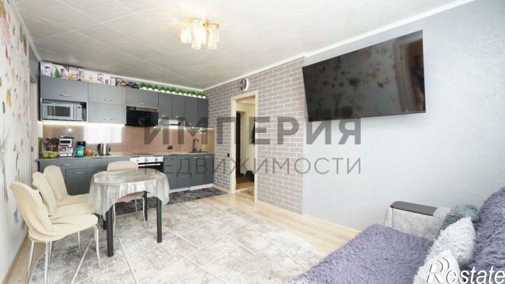 2-комн квартира улица Коммуны, 17,  д. 17