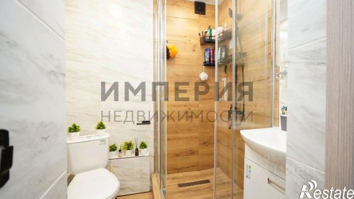 2-комн квартира улица Коммуны, 17,  д. 17