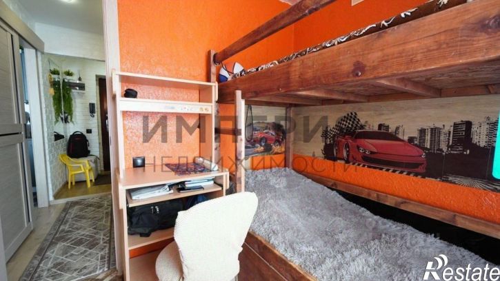 2-комн квартира улица Коммуны, 17,  д. 17
