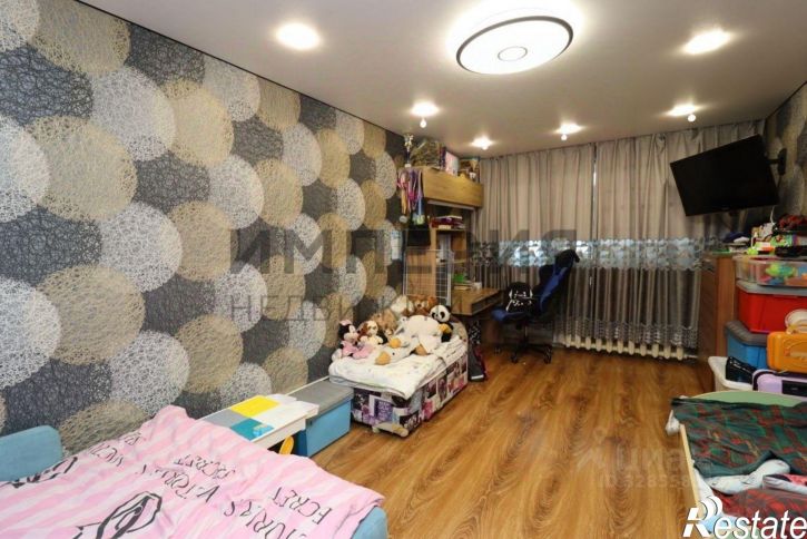 3-комн квартира улица Попова, 3 к3,  д. 3 к3
