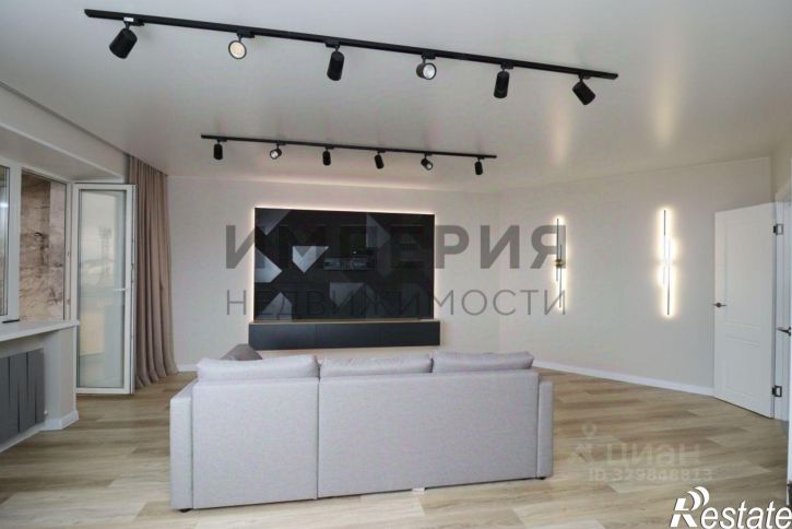 2-комн квартира ул Коммуны, 17,  д. 17