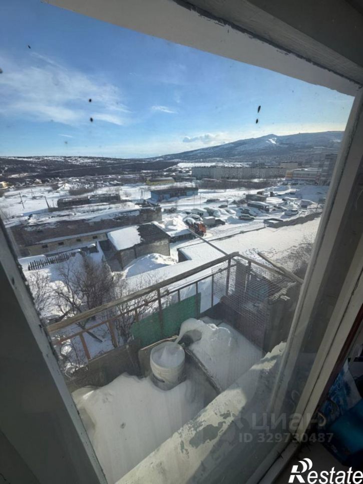 2-комн квартира улица Попова, 3 к3,  д. 3 к3