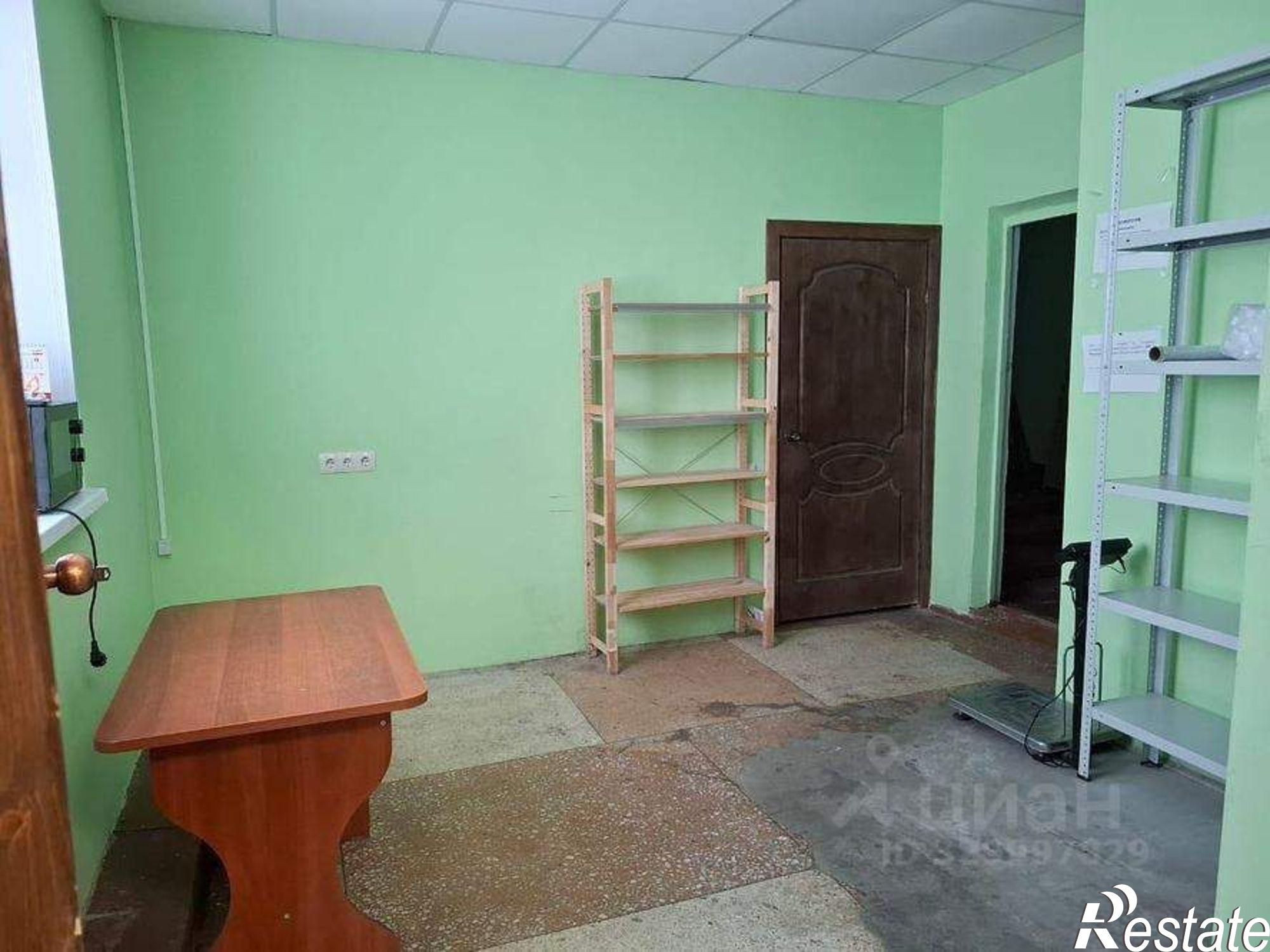 Купить торговое помещение за 7 931 040 рублей на пер Лукса, 10А