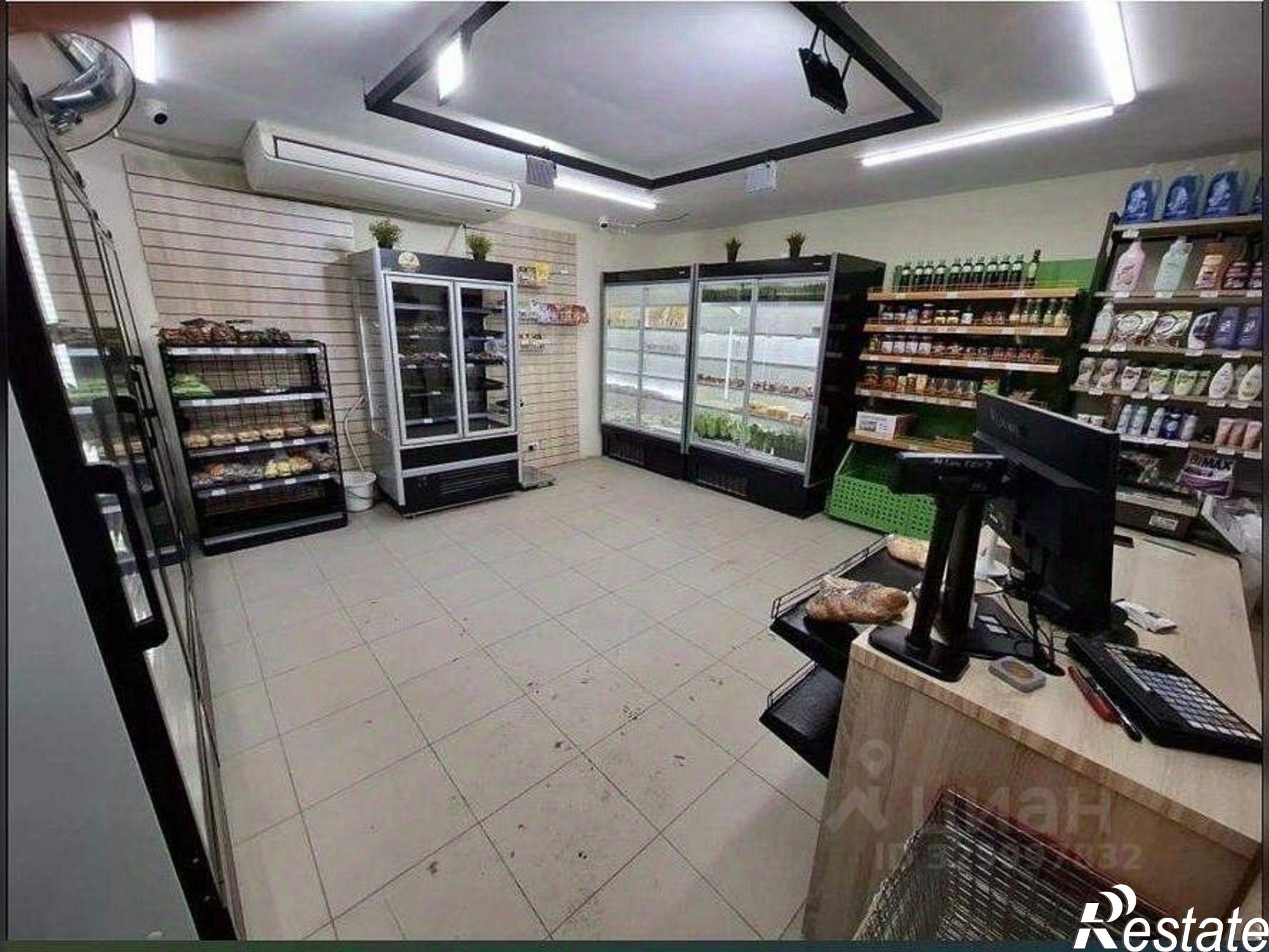 Купить торговое помещение за 3 981 050 рублей на ул Королева, 5