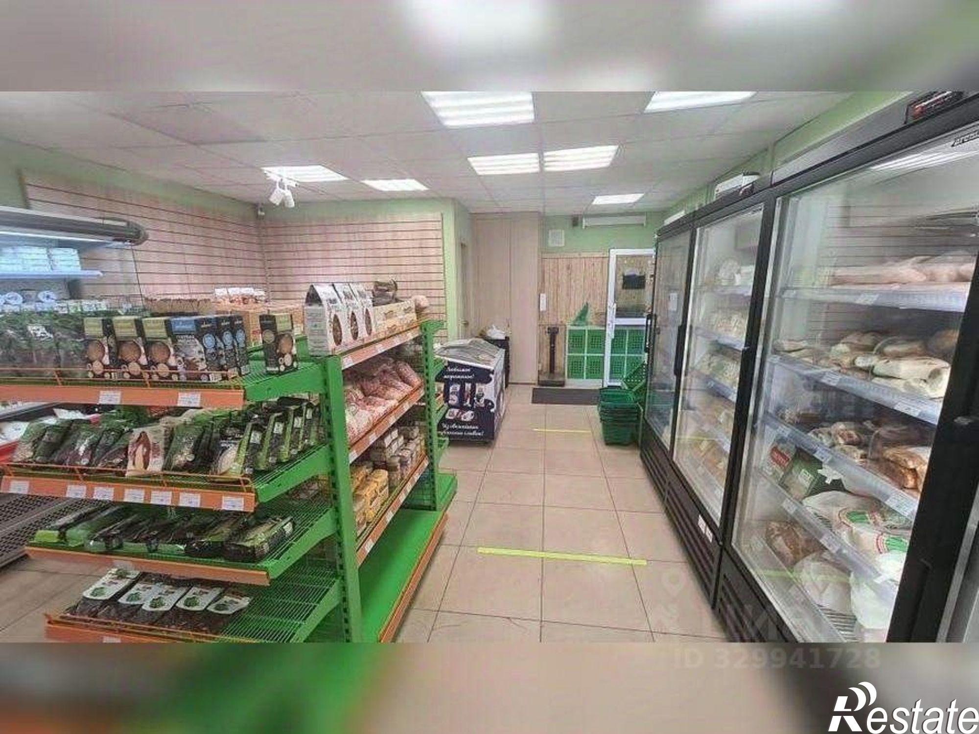 Купить торговое помещение за 9 808 640 рублей на ул Парковая, 1