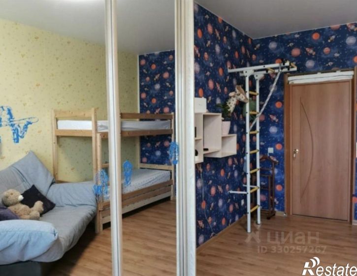 3-комн квартира микрорайон Снежный, Садовая улица, 13
