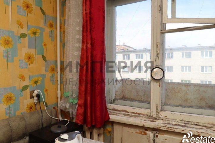 2-комн квартира улица Гагарина, 13/61,  д. 13/61