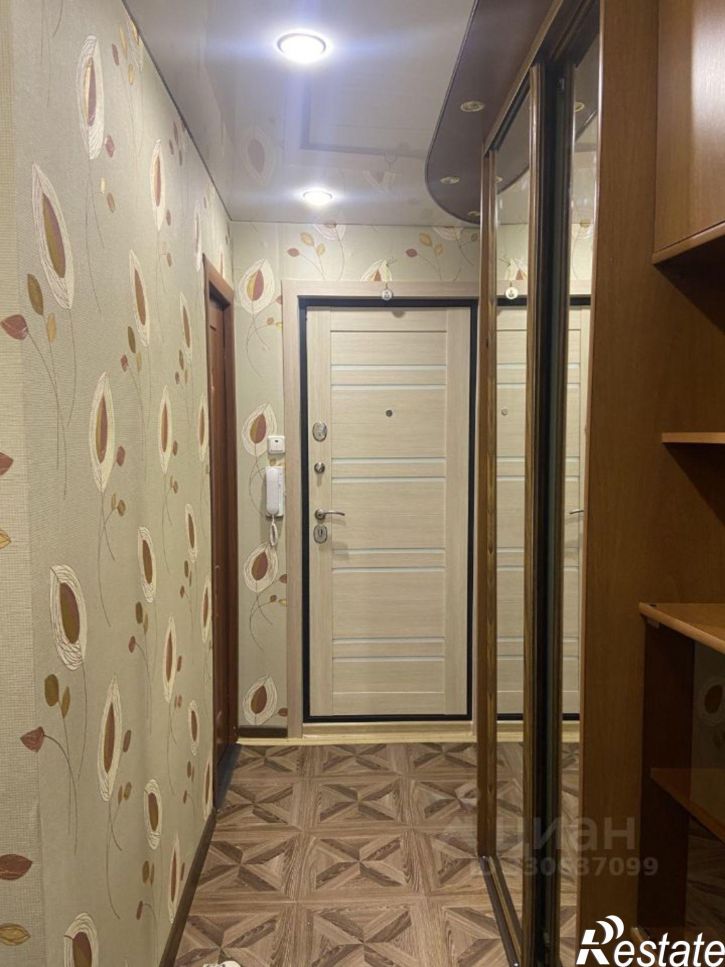 2-комн квартира пл Космонавтов, 7,  д. 7