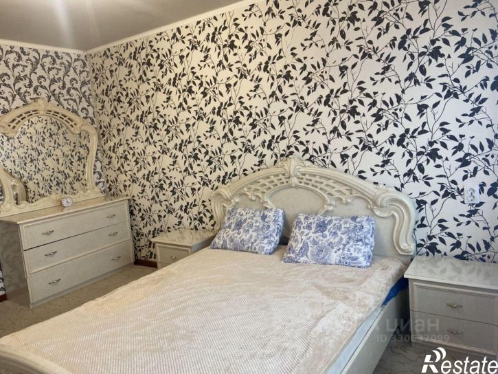 2-комн квартира пл Космонавтов, 7,  д. 7