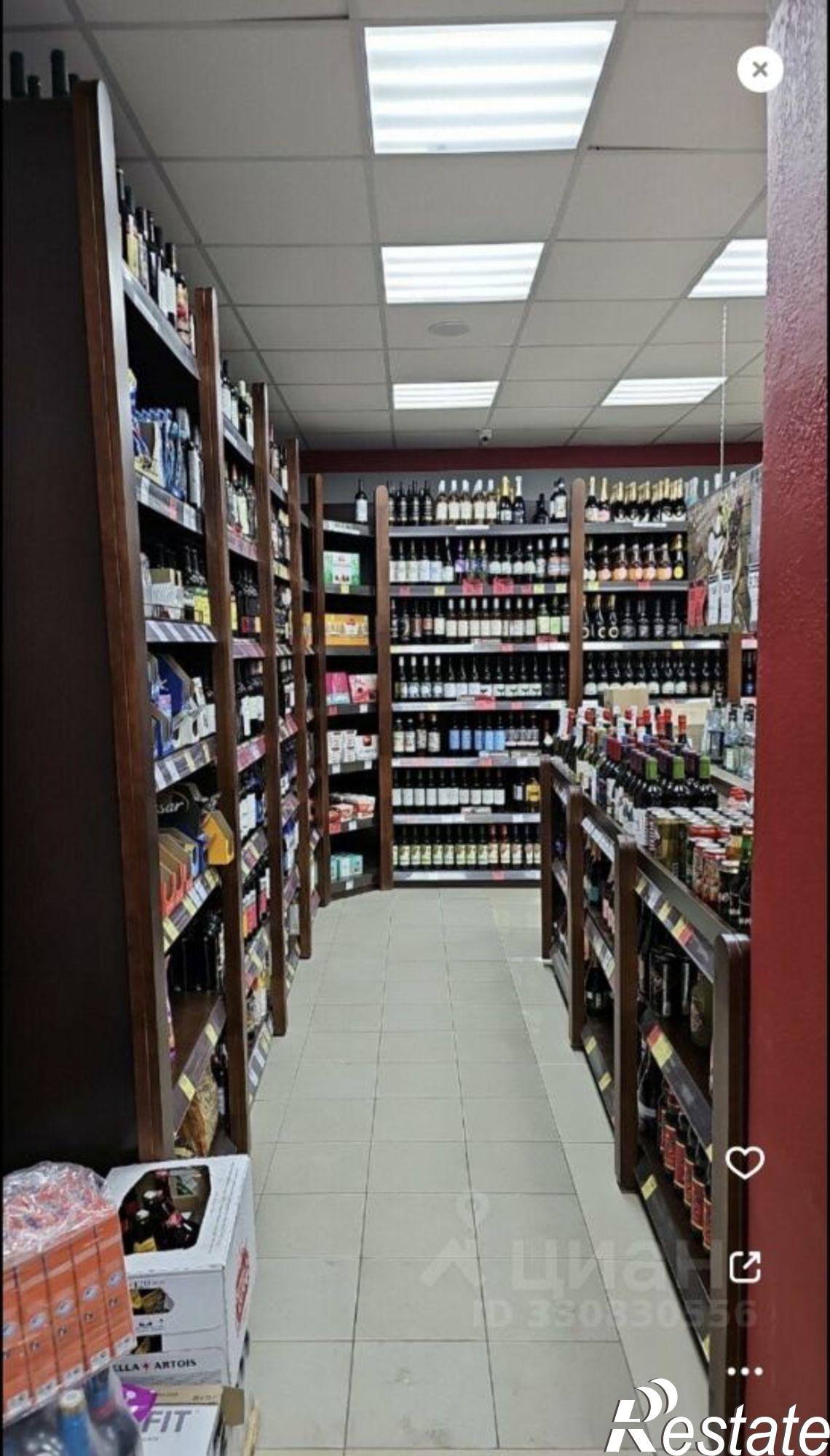 Купить торговое помещение за 68 831 200 рублей на проспект Карла Маркса