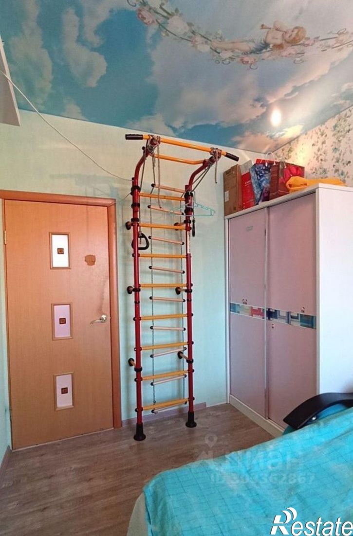 3-комн квартира Октябрьская улица, 10,  д. 10
