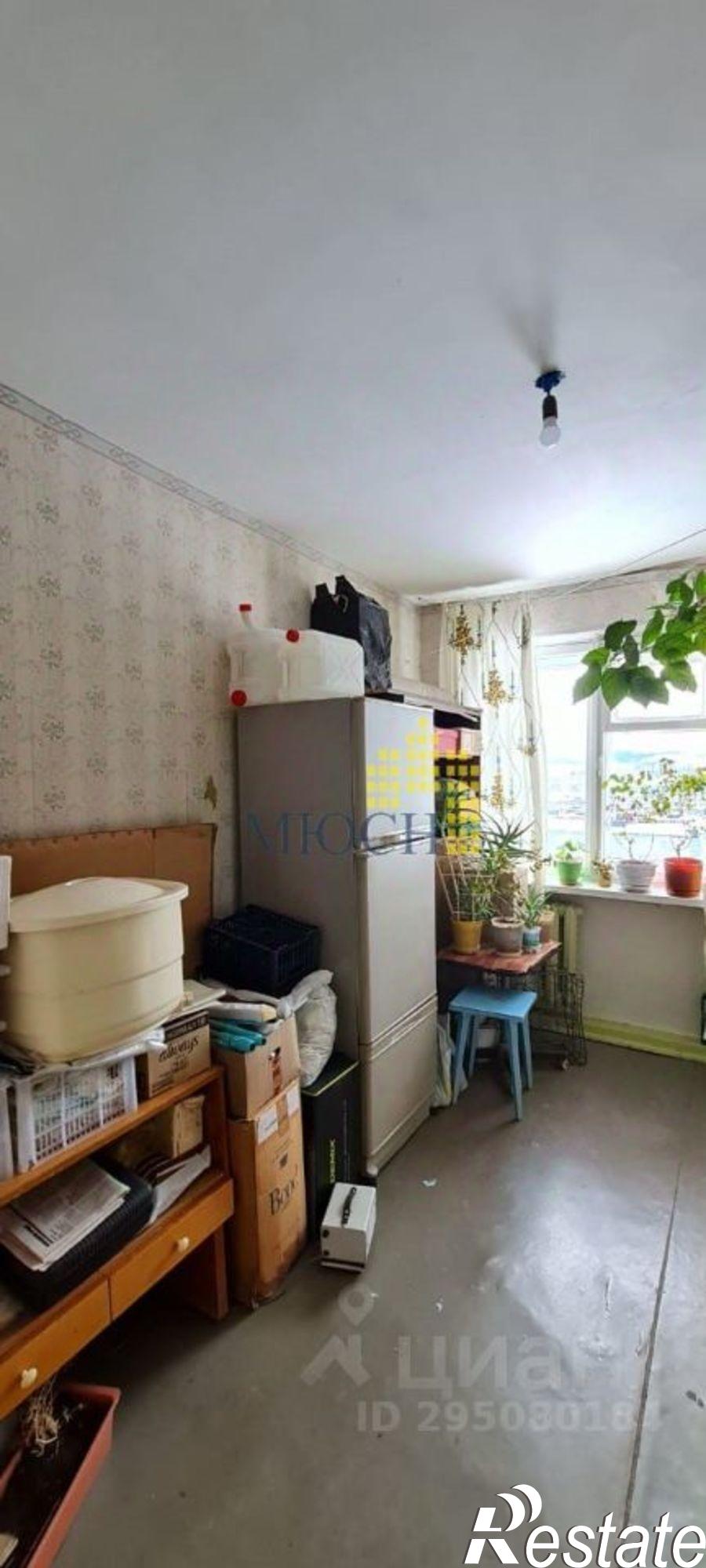 Купить комнату за 2 350 000 рублей на ул Колымская, 17-а