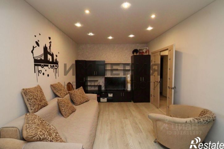 3-комн квартира улица Попова, 7 к2,  д. 7 к2