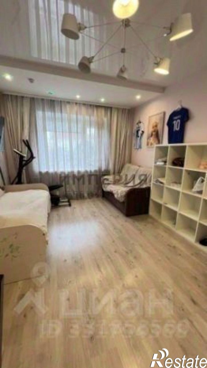 2-комн квартира ул Полярная, 11,  д. 11