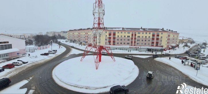 2-комн квартира Комсомольская пл, 2,  д. 2