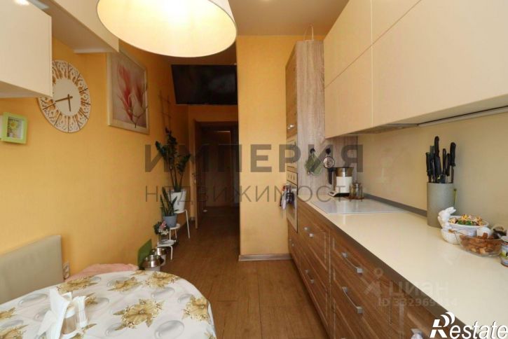 3-комн квартира пл Горького, 6,  д. 6