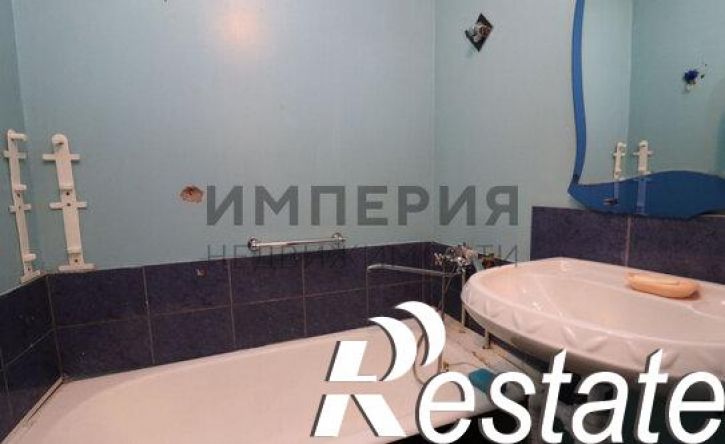 2-комн квартира улица Зайцева, 27 к3,  д. 27 к3