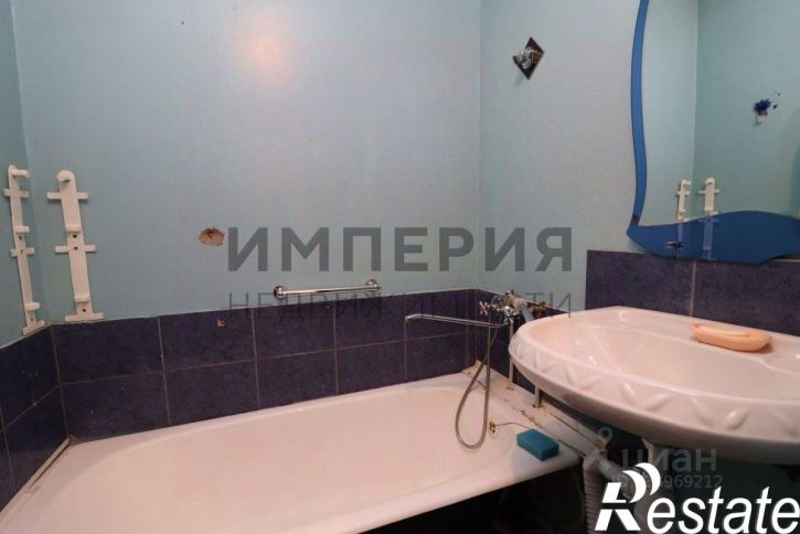 2-комн квартира улица Зайцева, 27 к3,  д. 27 к3