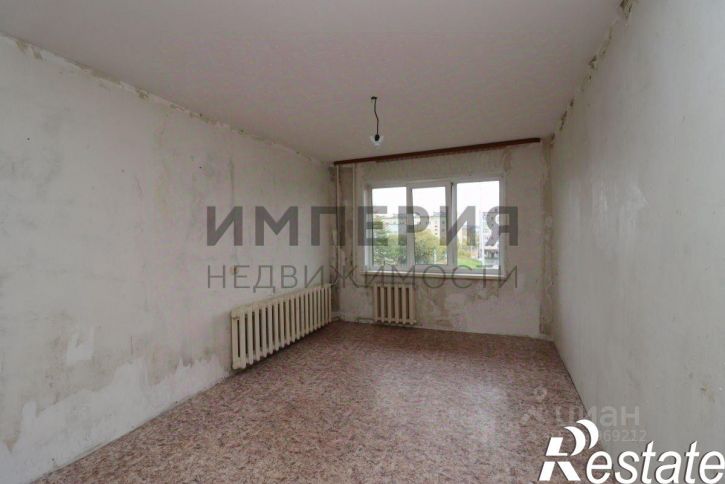 2-комн квартира улица Зайцева, 27 к3,  д. 27 к3